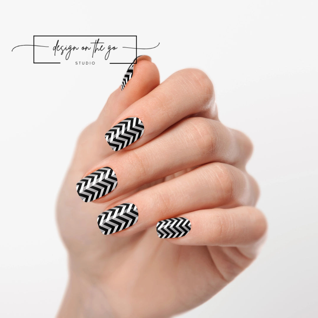 Zigzag Nail Wraps