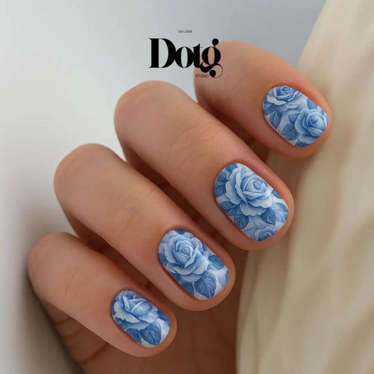 Blue Roses Nail Wrap