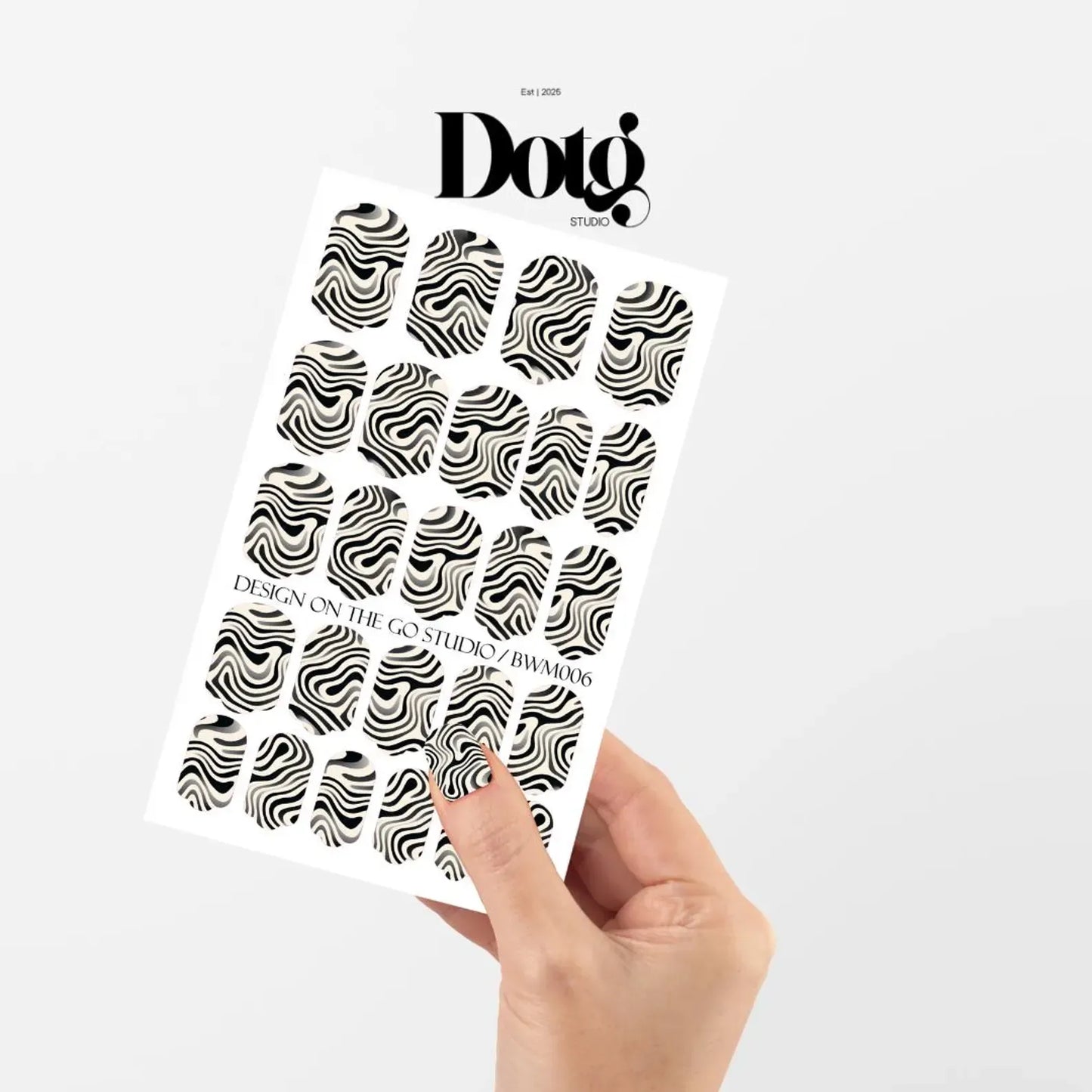 Wavy Nail Wrap