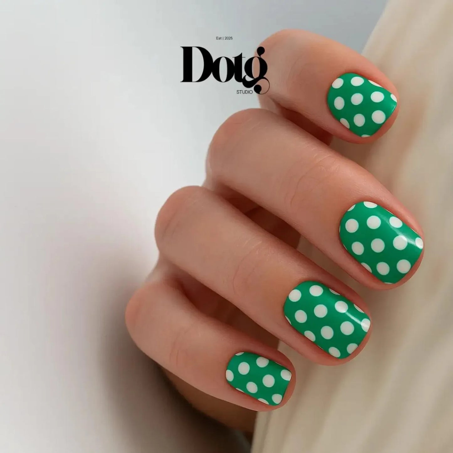 Green Polka Dot Nail Wraps