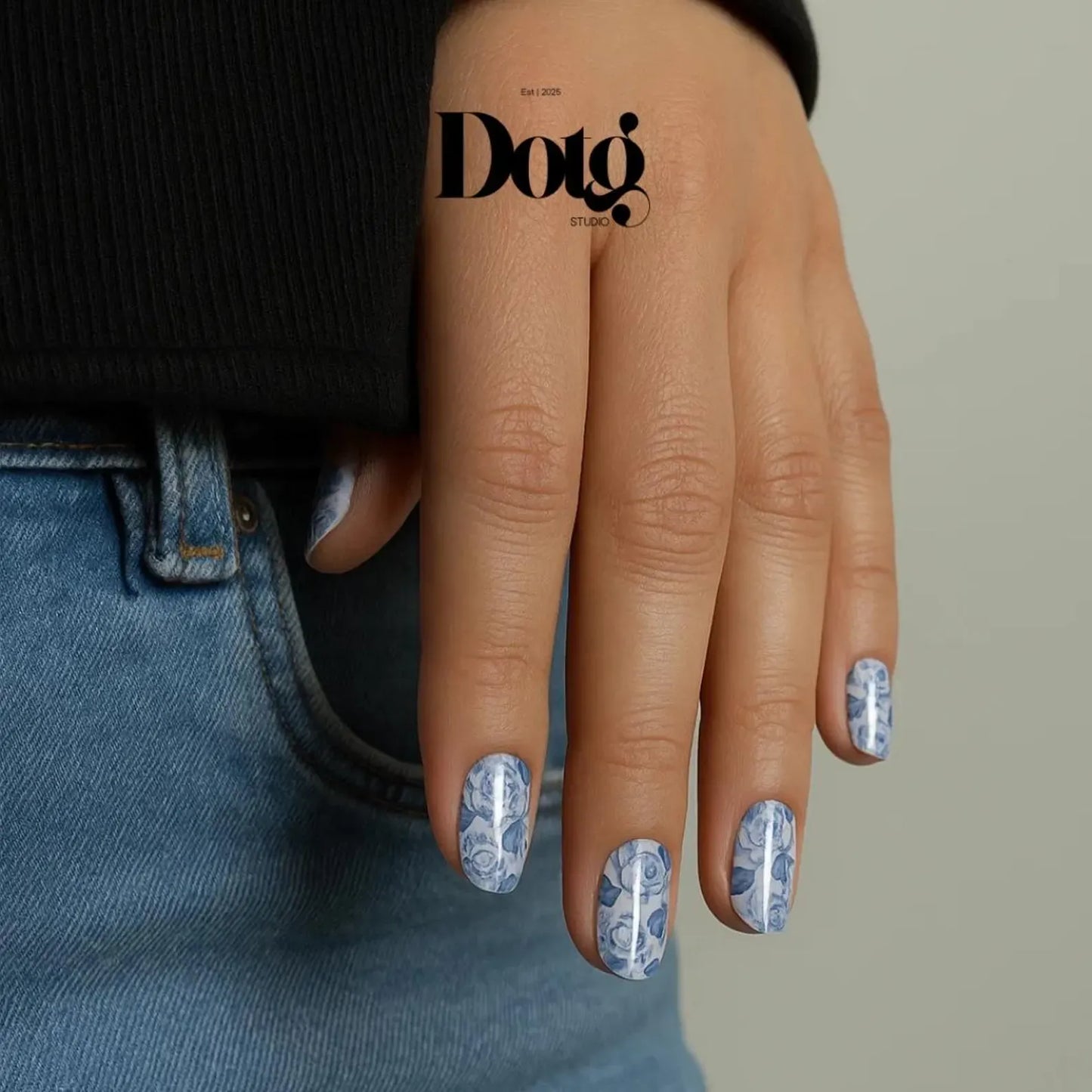 Blue Roses Nail Wrap