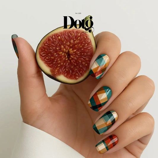 Retro Plaid Nail Wraps