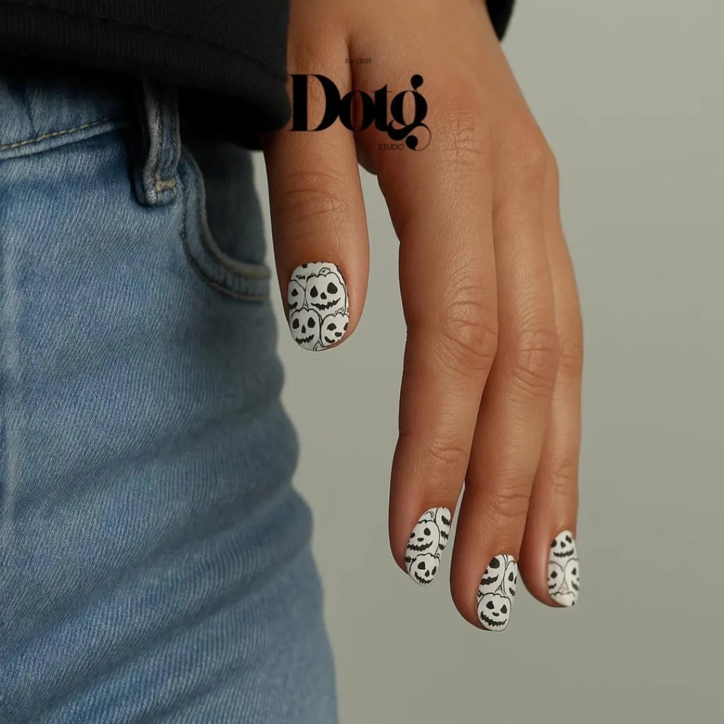 Black & White Pumpkin Nail Wraps