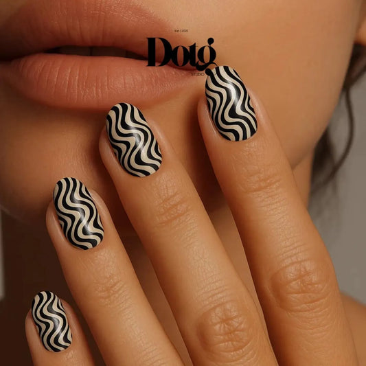 Wavy Nail Wrap