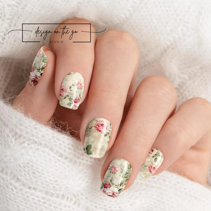 Blush-bud Nail Wraps