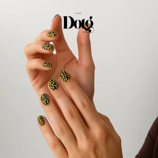 Solar Maze Nail Wraps