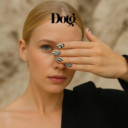 Wavy Nail Wrap
