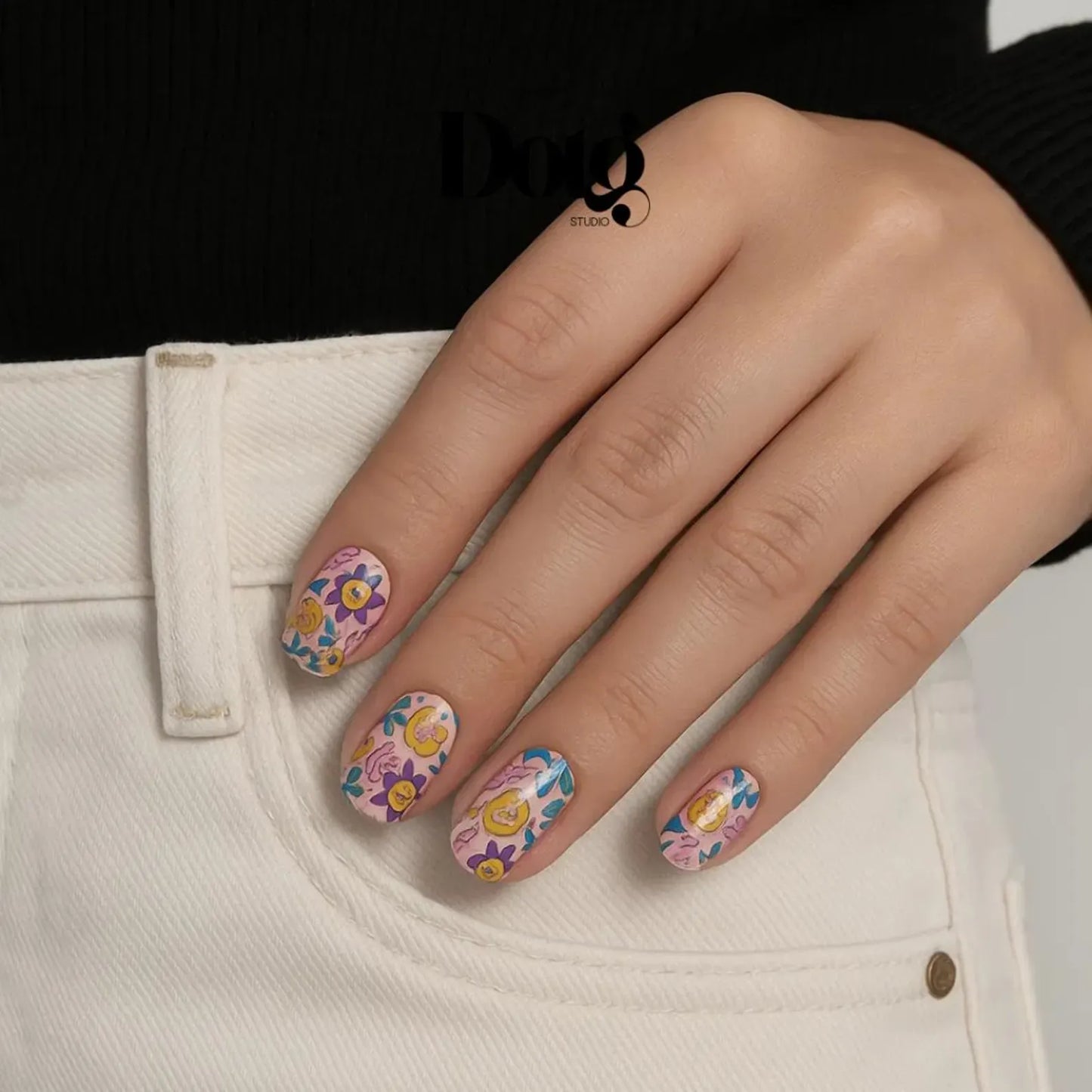 Groovy Nail Wraps
