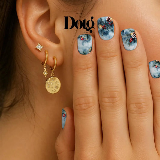 Snowy Fir Magic Nail Wraps