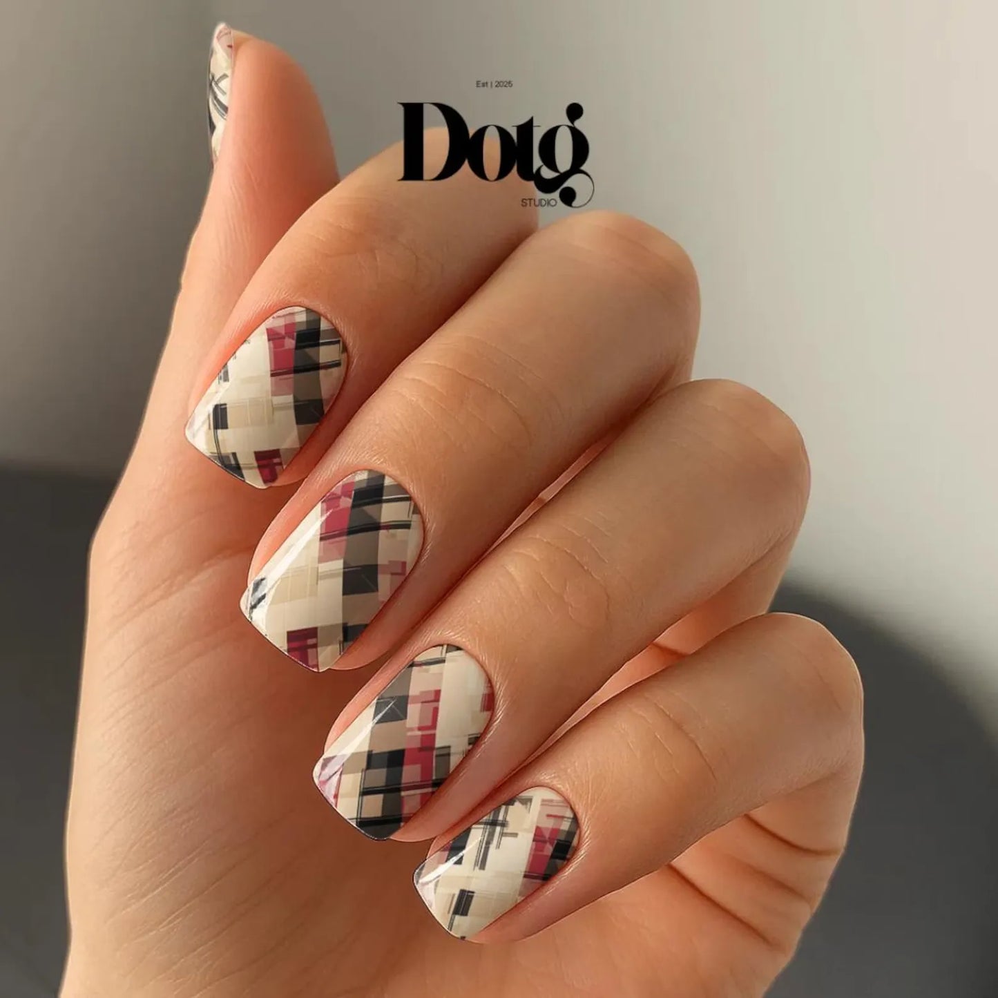 Beige Plaid Nail Wraps