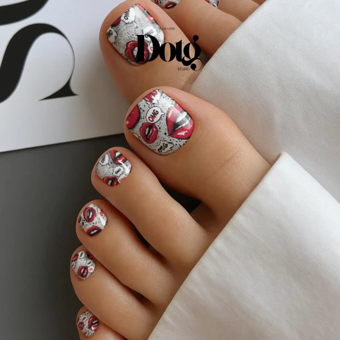 Pop Lips OMG Nail Wraps